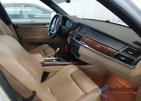 2007 BMW X5 3.0Si из США, поврежденный, VIN 5UXFE43527L011941